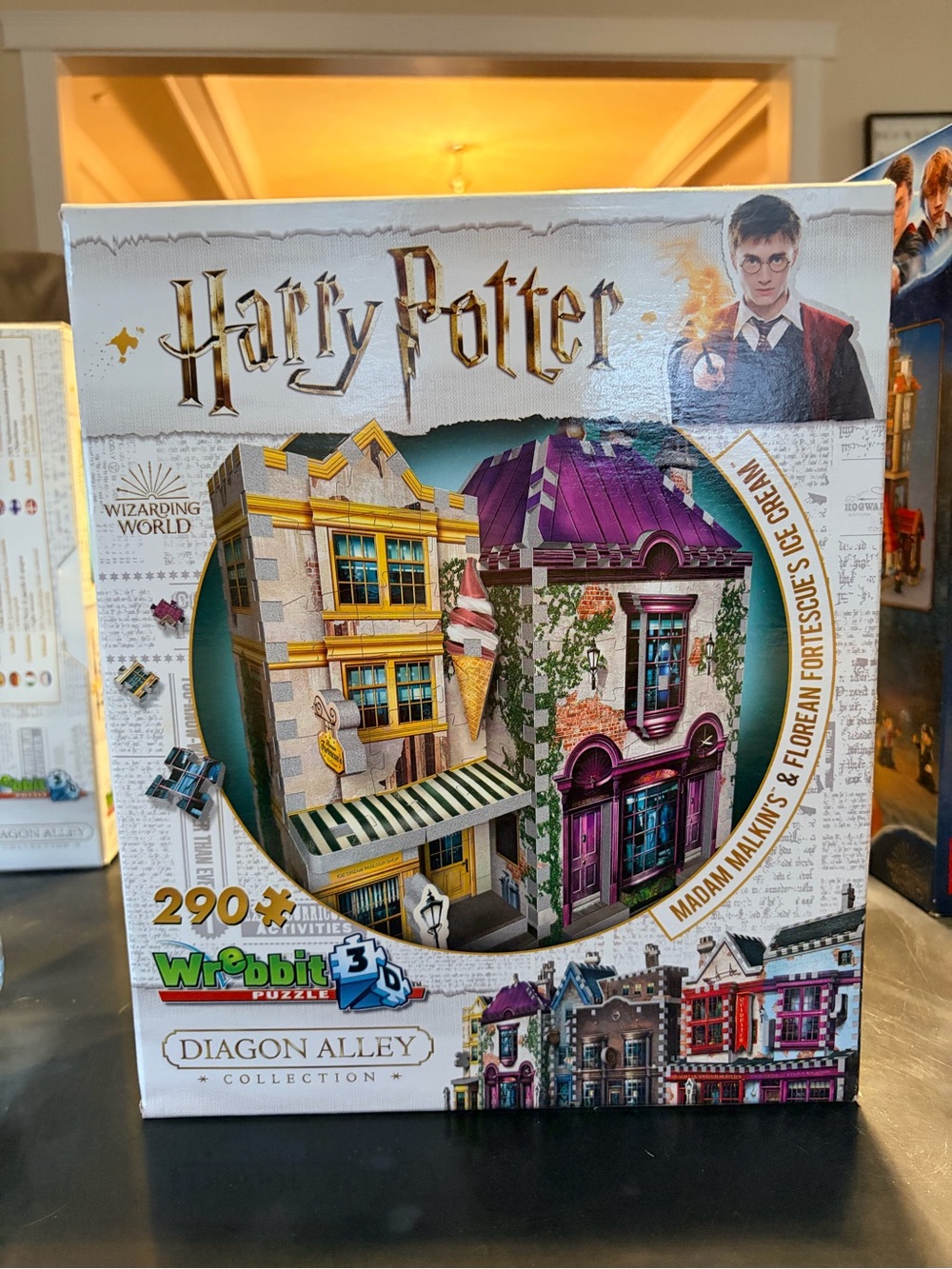 Warner Bros. Diagon Alley 290-Piece Puzzle - Yellow & Purple
